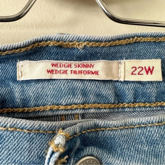 Stretchy High-Rise Wedgie Skinny Ankle Length Jean - Levi's Premium - Picture 14 of 14